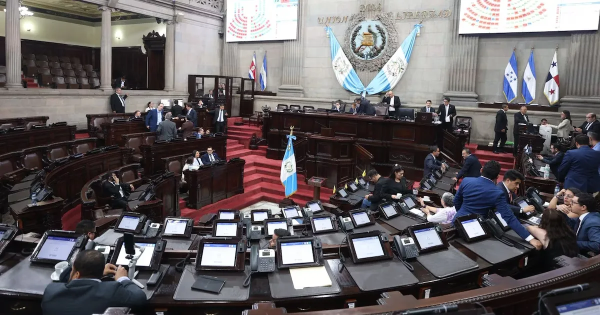 Guatemala busca claridad constitucional sobre reformas penales vetadas